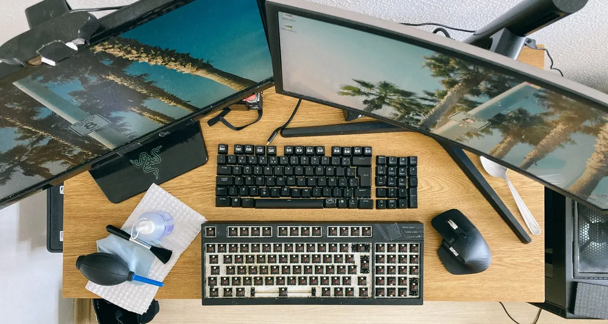 How to Set Up a Two-Monitor Desk Without Breaking Your Budget